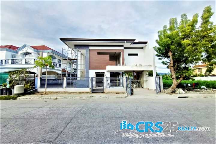 House in Corona del Mar Talisay Cebu 3